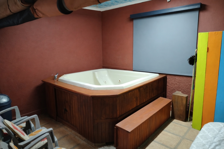 4 Bedroom Property for Sale in Bodorp North West